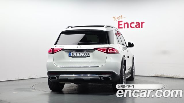 Mercedes-Benz GLE-Class (W167) GLE300d 4MATIC 2022 — фото 4