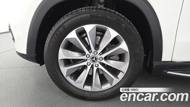 Mercedes-Benz GLE-Class (W167) GLE300d 4MATIC 2022 — фото 5