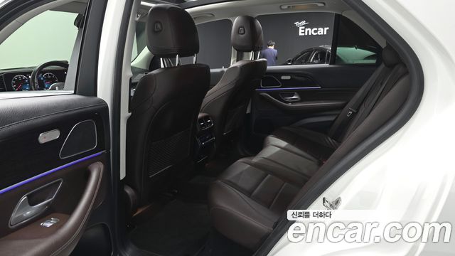Mercedes-Benz GLE-Class (W167) GLE300d 4MATIC 2022 — фото 11