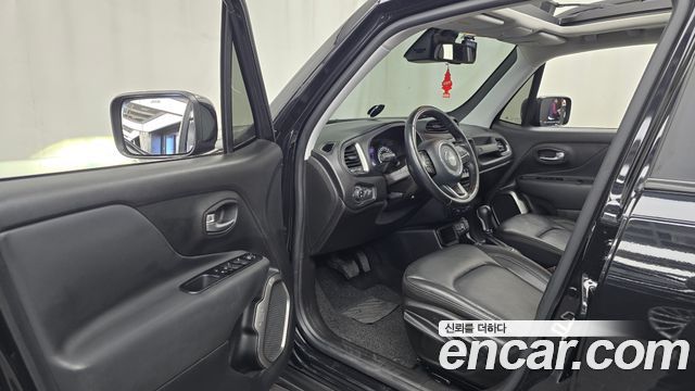 Jeep Renegade 2.4 Limited 2020 — фото 10
