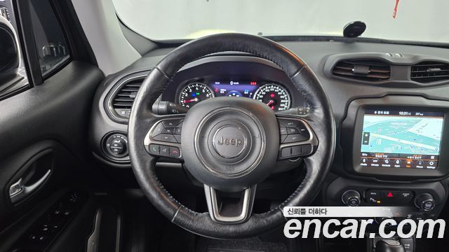 Jeep Renegade 2.4 Limited 2020 — фото 17