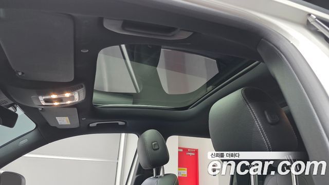 Mercedes-Benz EQB (X243) EQB300 4MATIC 2022 — фото 17
