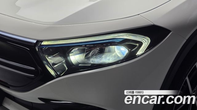 Mercedes-Benz EQB (X243) EQB300 4MATIC 2022 — фото 22