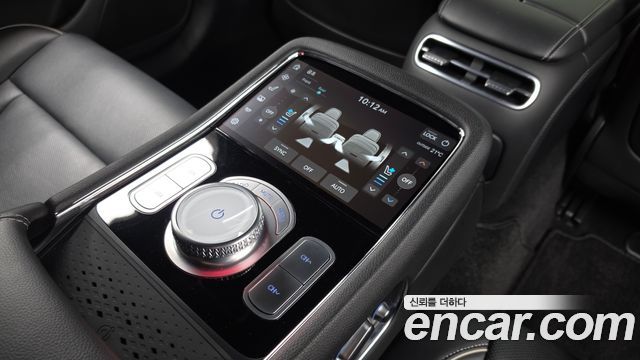 Genesis G90 (RS4) Gasoline 3.5 Turbo AWD 2022 — фото 23