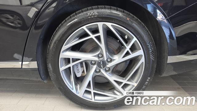 Genesis G90 (RS4) Gasoline 3.5 Turbo AWD 2022 — фото 27