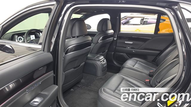 Genesis G90 (RS4) Gasoline 3.5 Turbo AWD 2022 — фото 32