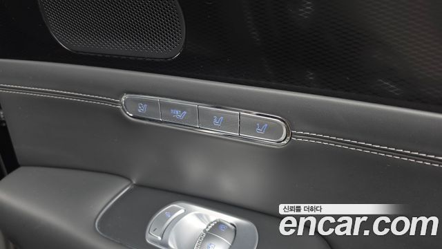 Genesis G90 (RS4) Gasoline 3.5 Turbo AWD 2022 — фото 41