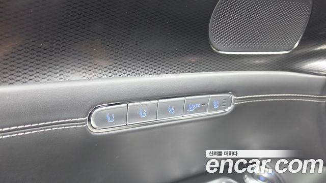 Genesis G90 (RS4) Gasoline 3.5 Turbo AWD 2022 — фото 42