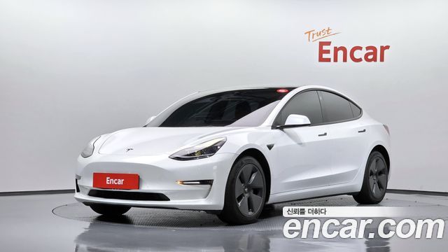 Tesla Model 3 Long Range AWD 2022 — фото 1