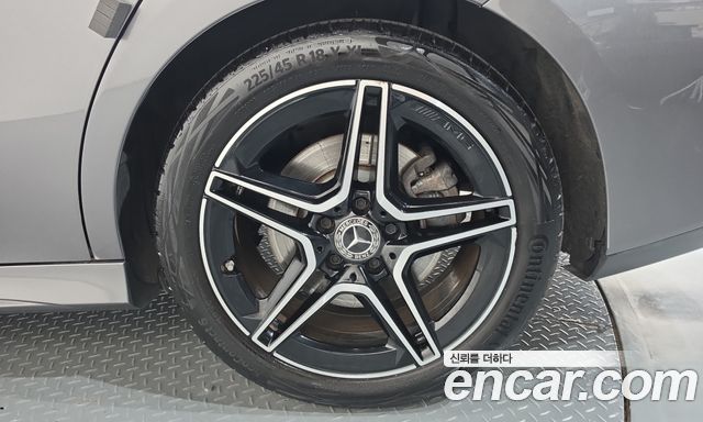 Mercedes-Benz CLA-Class (C118) CLA250 4MATIC 2022 — фото 21