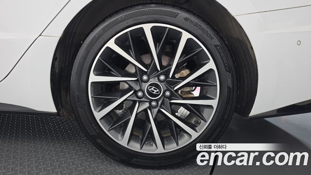Hyundai Sonata (DN8) 1.6 Turbo Inspiration 2023 — фото 21