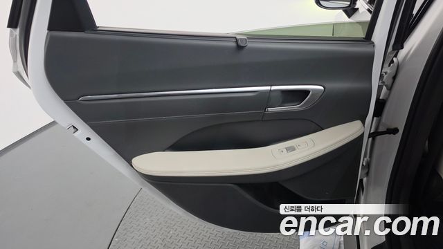 Hyundai Sonata (DN8) 1.6 Turbo Inspiration 2023 — фото 25