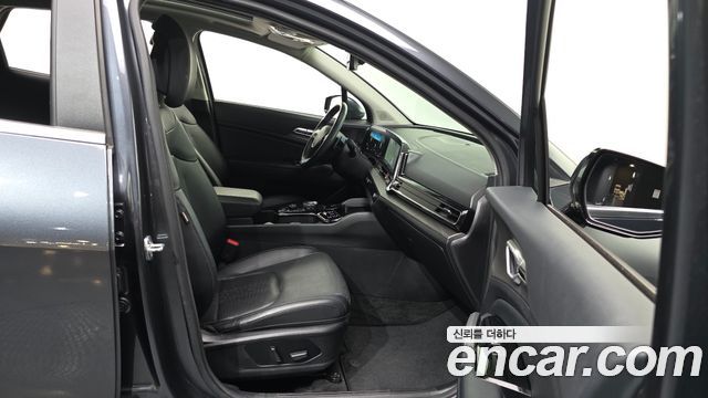 Kia Sportage (V) Diesel 2.0 2WD Signature 2022 — фото 11