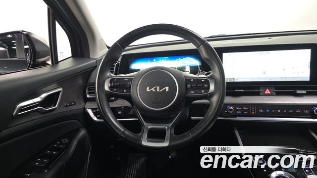 Kia Sportage (V) Diesel 2.0 2WD Signature 2022 — фото 13
