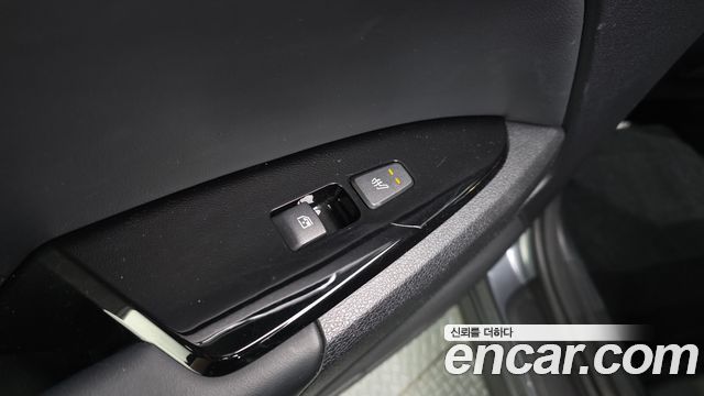 Kia Sportage (V) Diesel 2.0 2WD Signature 2022 — фото 18