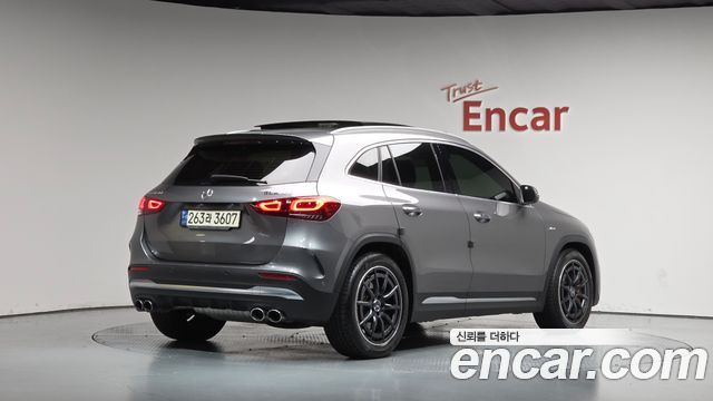 Mercedes-Benz GLA-Class (H247) GLA45 AMG 4MATIC+ 2023 — фото 2