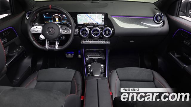 Mercedes-Benz GLA-Class (H247) GLA45 AMG 4MATIC+ 2023 — фото 7