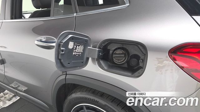 Mercedes-Benz GLA-Class (H247) GLA45 AMG 4MATIC+ 2023 — фото 35