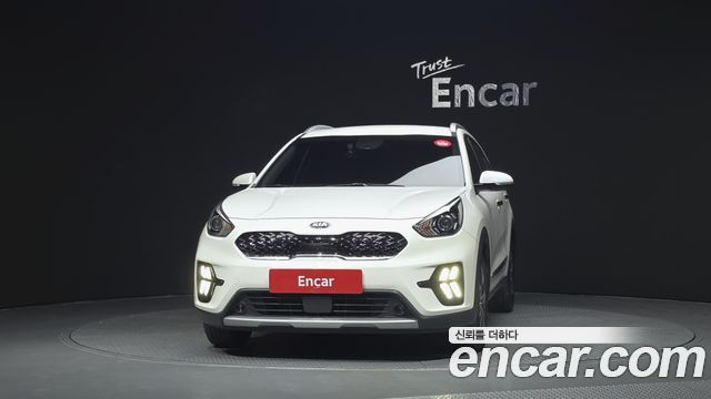 Kia Niro 1.6 HEV Prestige 2020 — фото 3