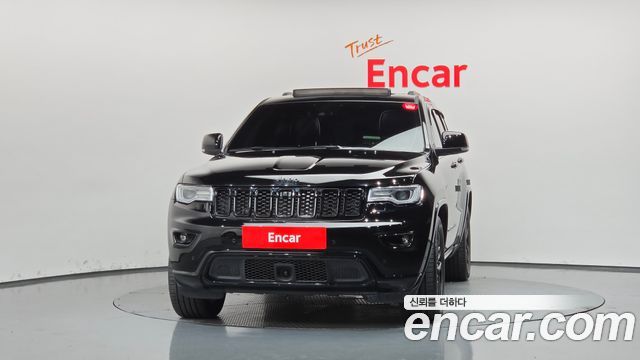 Jeep Grand Cherokee 3.6 Overland WK2 2017 — фото 3