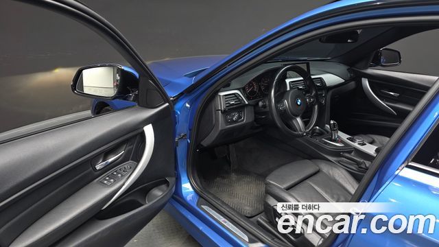 BMW 3 Series (F30) 320d Touring M Sport 2014 — фото 10
