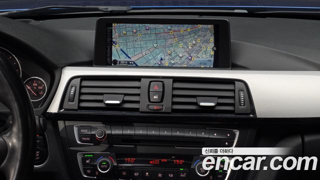 BMW 3 Series (F30) 320d Touring M Sport 2014 — фото 14