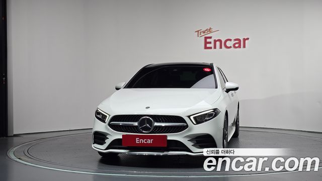 Mercedes-Benz A-Class (W177) A250 4MATIC Sedan 2022 — фото 3