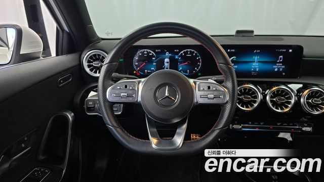 Mercedes-Benz A-Class (W177) A250 4MATIC Sedan 2022 — фото 13