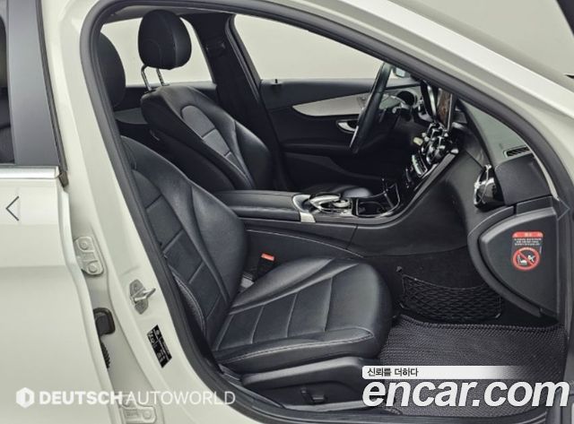 Mercedes-Benz C-Class (W205) C200 2015 — фото 10