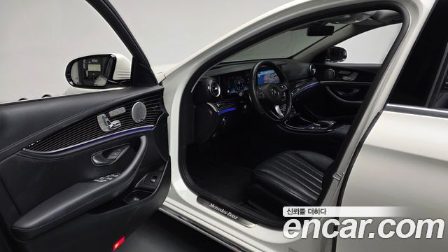 Mercedes-Benz E-Class (W213) E400 4MATIC Exclusive 2017 — фото 10