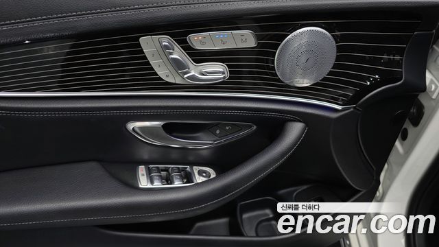 Mercedes-Benz E-Class (W213) E400 4MATIC Exclusive 2017 — фото 18