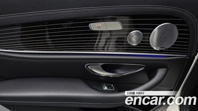 Mercedes-Benz E-Class (W213) E400 4MATIC Exclusive 2017 — фото 19