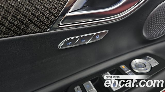 Genesis GV80 Coupe 3.5T e-S/C Gasoline AWD 2024 — фото 28
