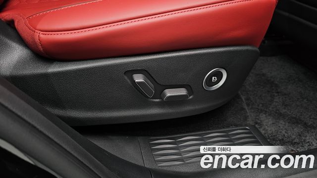 Genesis GV80 Coupe 3.5T e-S/C Gasoline AWD 2024 — фото 32