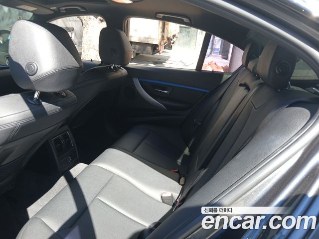 BMW 3 Series (F30) 320i M Sport 2017 — фото 13