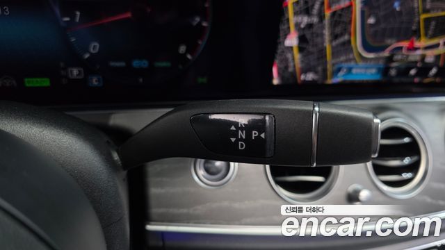 Mercedes-Benz E-Class (W213) E350 4MATIC AMG Line 2022 — фото 9
