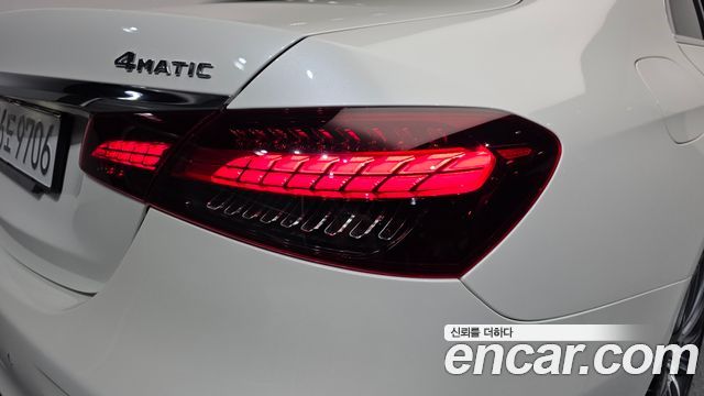 Mercedes-Benz E-Class (W213) E350 4MATIC AMG Line 2022 — фото 23