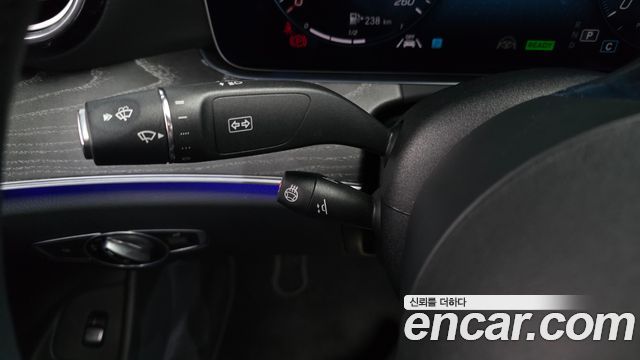 Mercedes-Benz E-Class (W213) E350 4MATIC AMG Line 2022 — фото 32