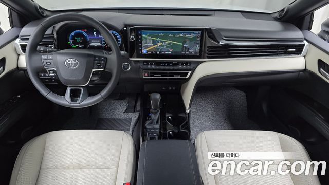 Toyota Camry (XV80) 2.5 XLE Premium Hybrid 2026 — фото 7