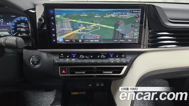 Toyota Camry (XV80) 2.5 XLE Premium Hybrid 2026 — фото 13