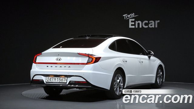 Hyundai Sonata (DN8) 2.0 Premium Family 2020 — фото 2