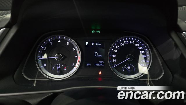 Hyundai Sonata (DN8) 2.0 Premium Family 2020 — фото 8
