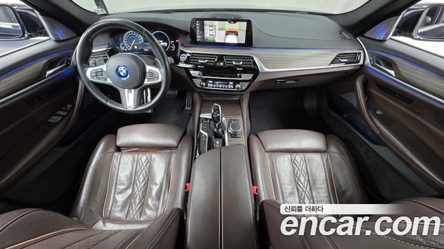 BMW 5 Series (G30) 530i xDrive M Sport Package Plus 2019 — фото 7