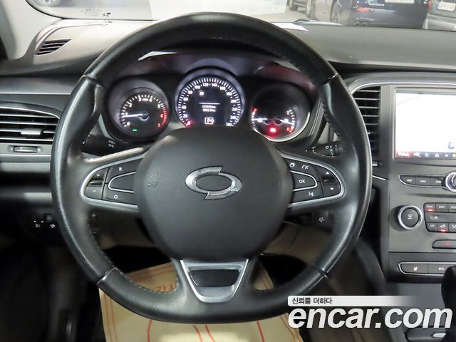 Renault Korea SM6 2.0 GDe SE 2016 — фото 18