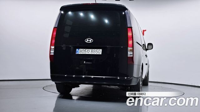 Hyundai Staria HEV 1.6 Cargo 5-Seater Modern 2025 — фото 4