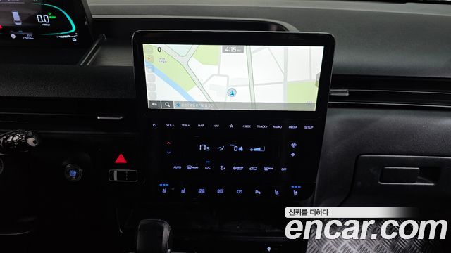 Hyundai Staria HEV 1.6 Cargo 5-Seater Modern 2025 — фото 12