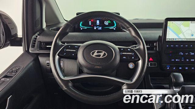 Hyundai Staria HEV 1.6 Cargo 5-Seater Modern 2025 — фото 13