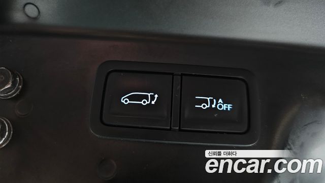 Hyundai Staria HEV 1.6 Cargo 5-Seater Modern 2025 — фото 17