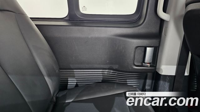 Hyundai Staria HEV 1.6 Cargo 5-Seater Modern 2025 — фото 25