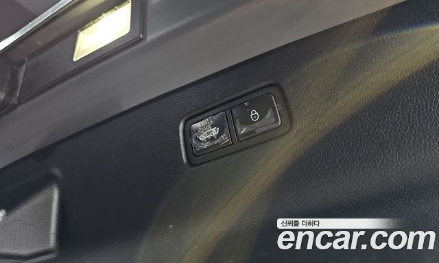 Genesis GV70 2.5T Gasoline 2WD 2023 — фото 18